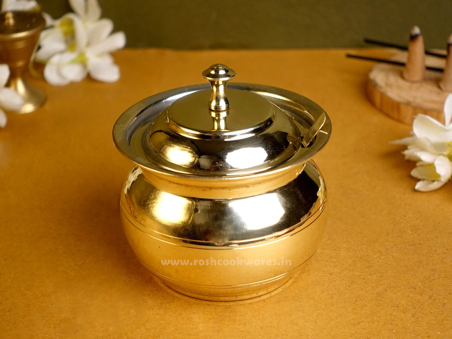 Ghee Pot - Chennai Model - Brass - With Tin.