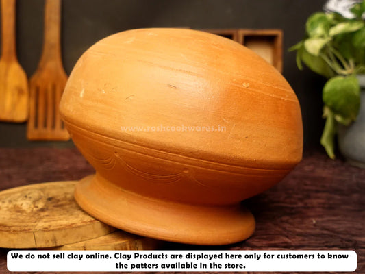 Clay - Rice pot.