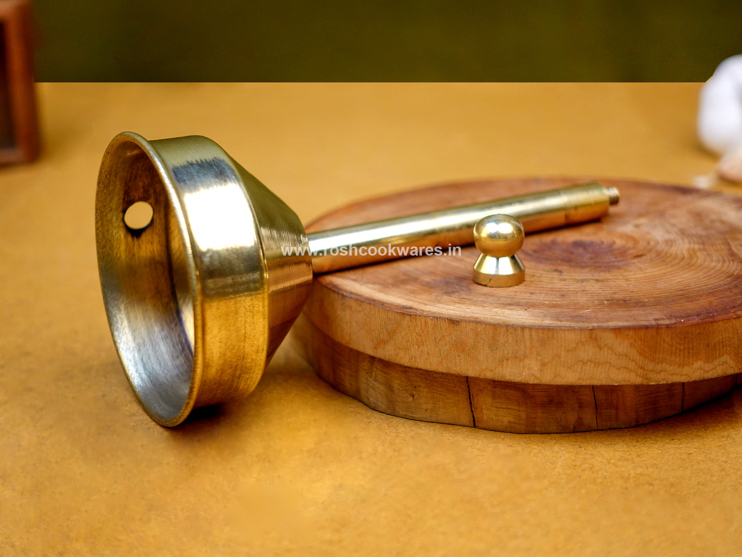 Brass Idli Pot - Trendy - Tin Coated (Plates , Pot Base & Below Lid)