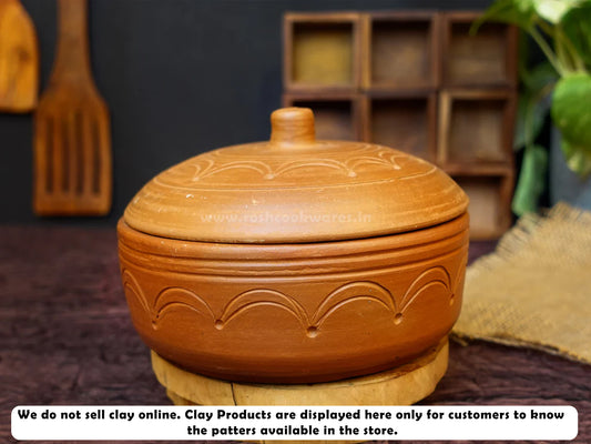 Clay - Vegetable Cooking Vessel - Flat base.