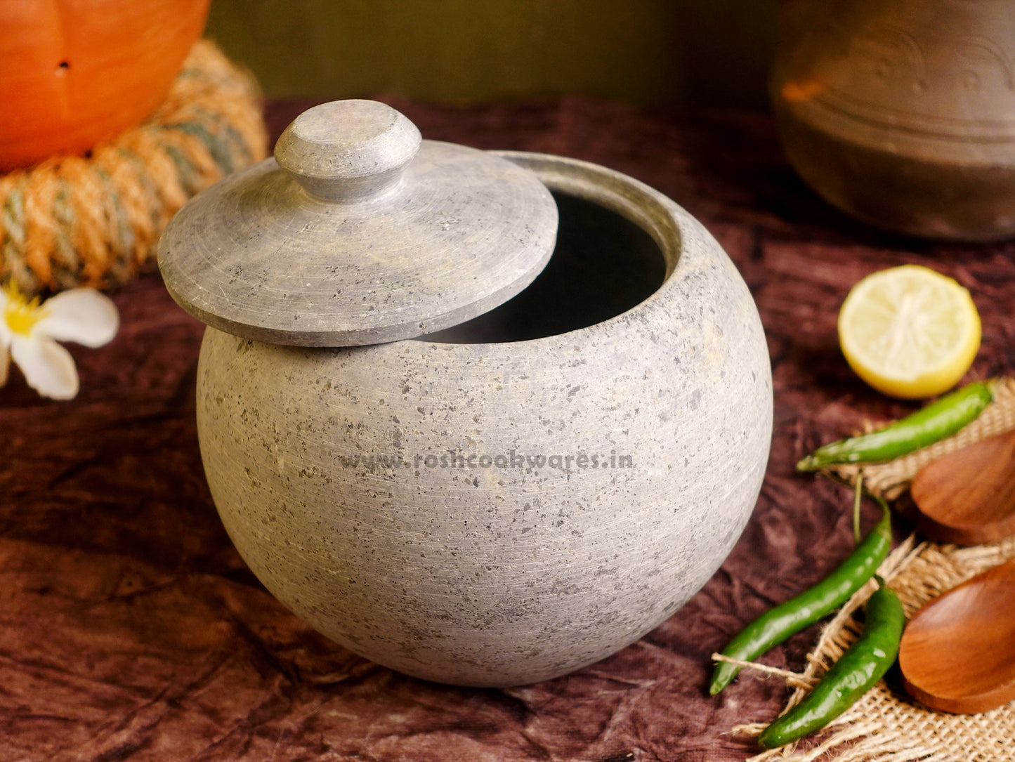 Curd pot - Soap Stone - Apple Shaped.