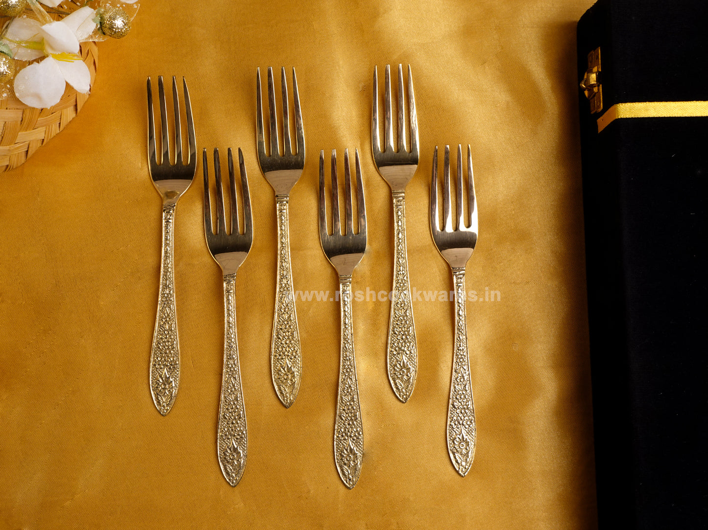 Royal Cutlery  Set