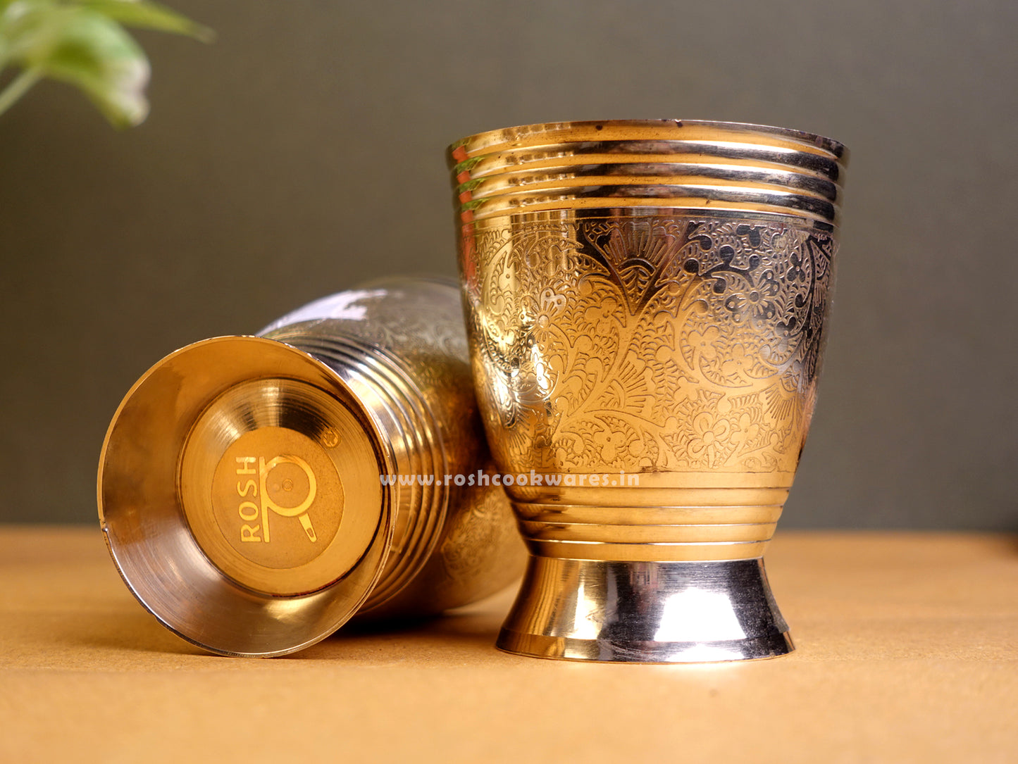 Apple Type Glass  - Bronze - Set of 2.