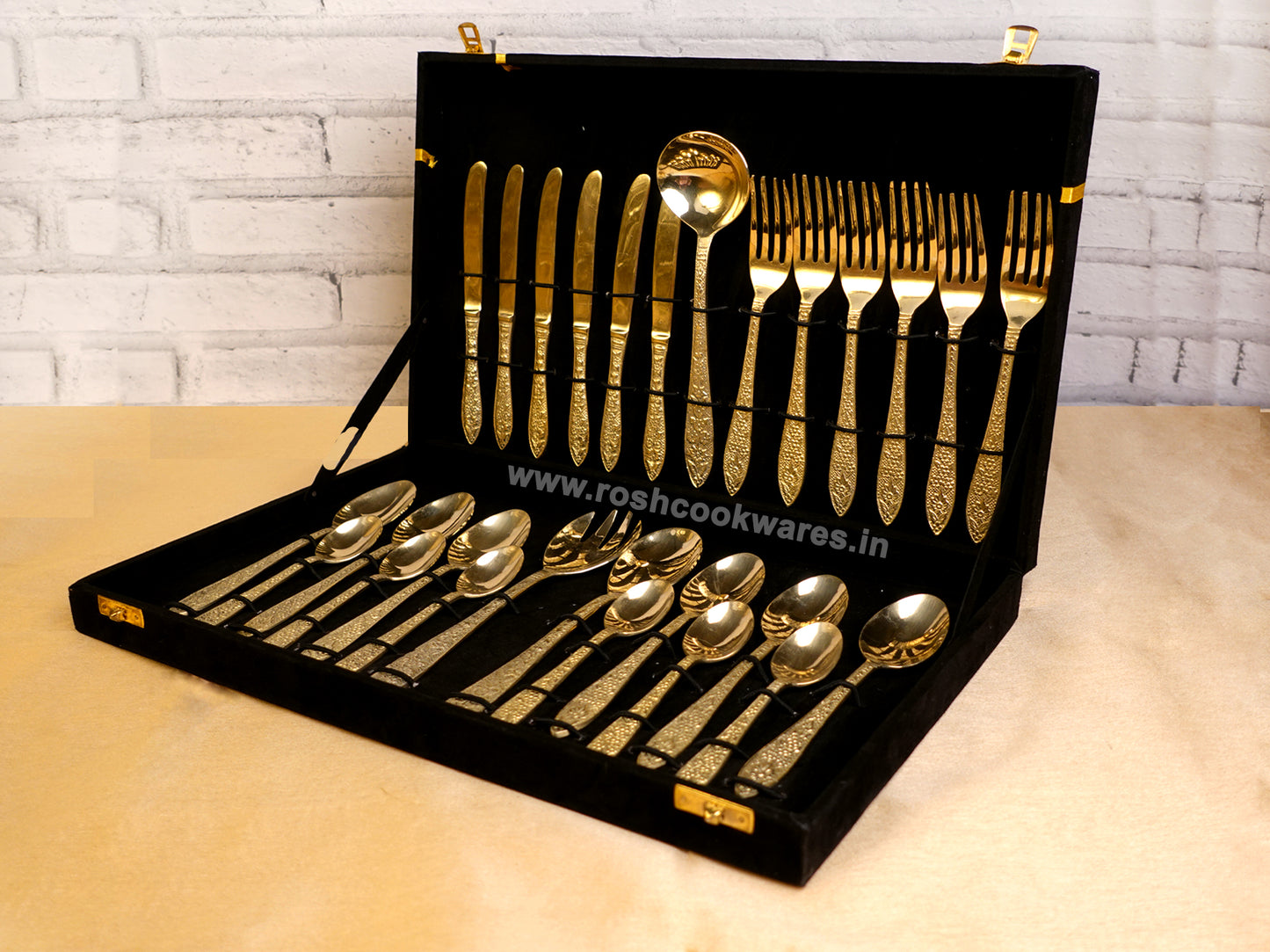 Royal Cutlery  Set