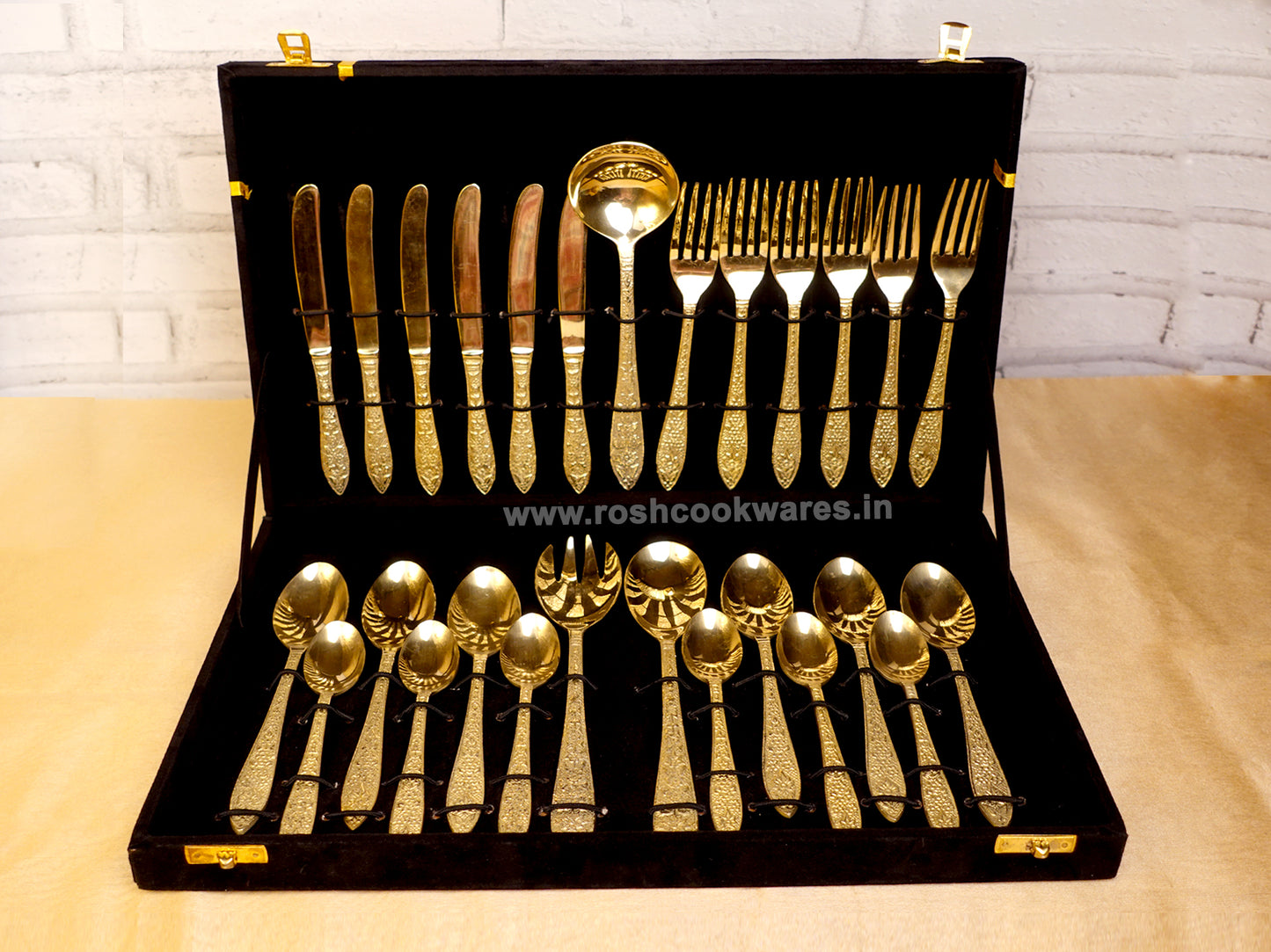 Royal Cutlery  Set