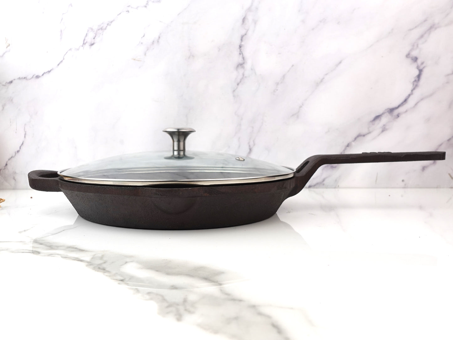 Skillet - With Lid - Elevated Handle - Rosh - Modern Style - With Lid.